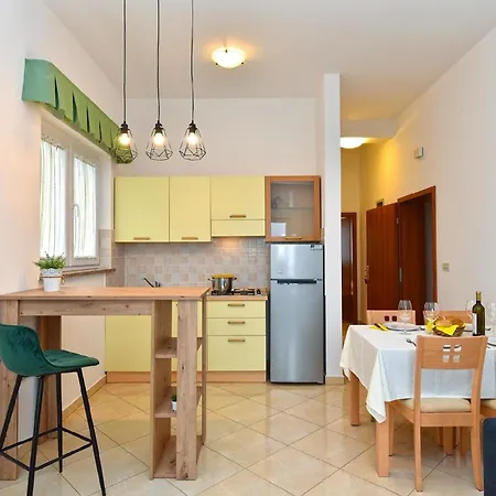 Fuer 4 Personen Ca 45 Qm In Galizana, Istrien Istrische Riviera Galizana